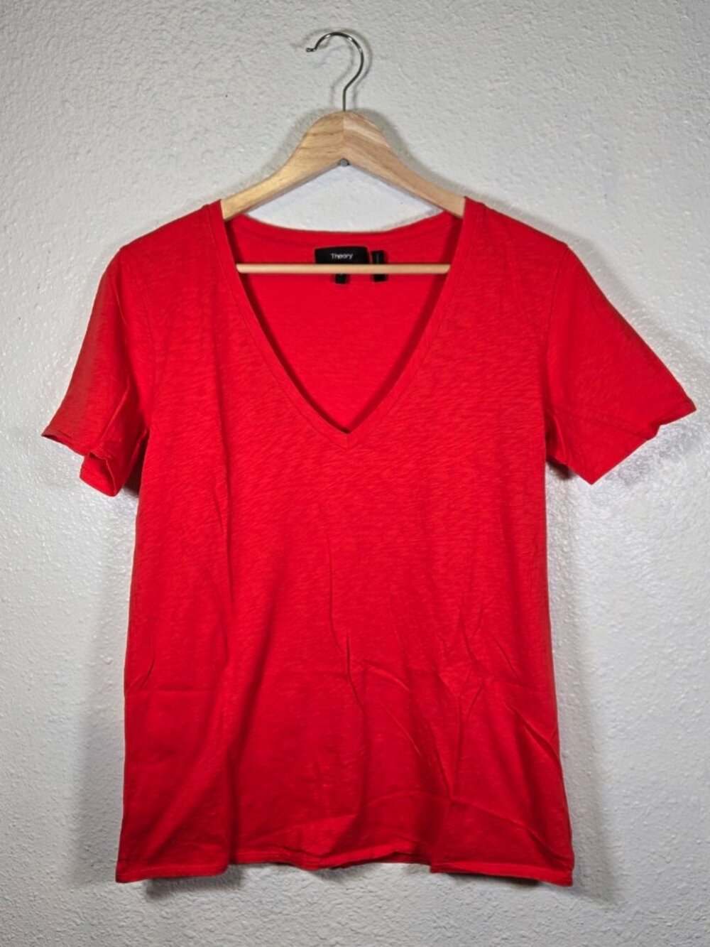 Theory Dayne B V-Neck Cotton Basic Slub T-Shirt
